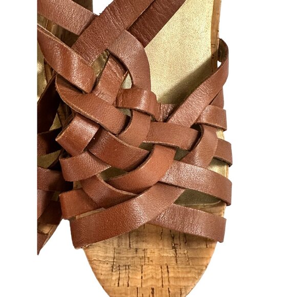 🍒 2/$20 🍒 Cognac Brown Strappy Guess Wedge Sandals sz 6.5 - Picture 2 of 7